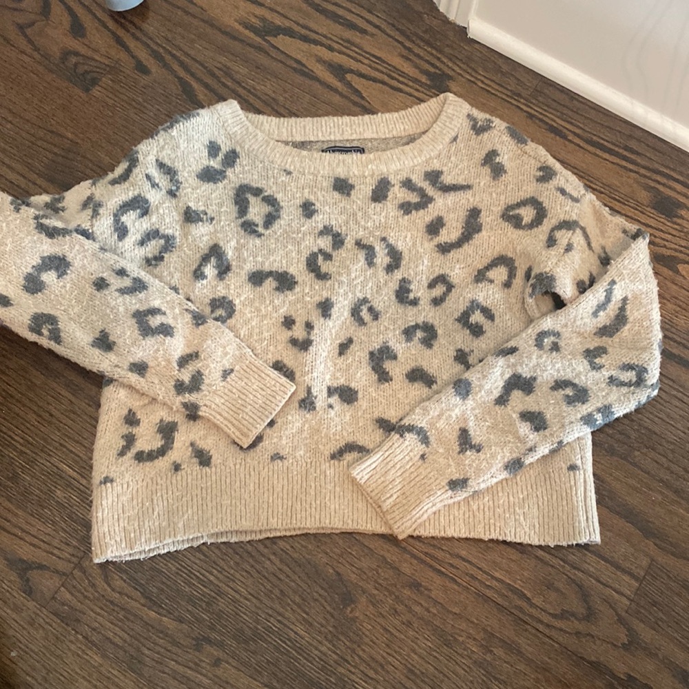 Abercrombie Leopard Sweater